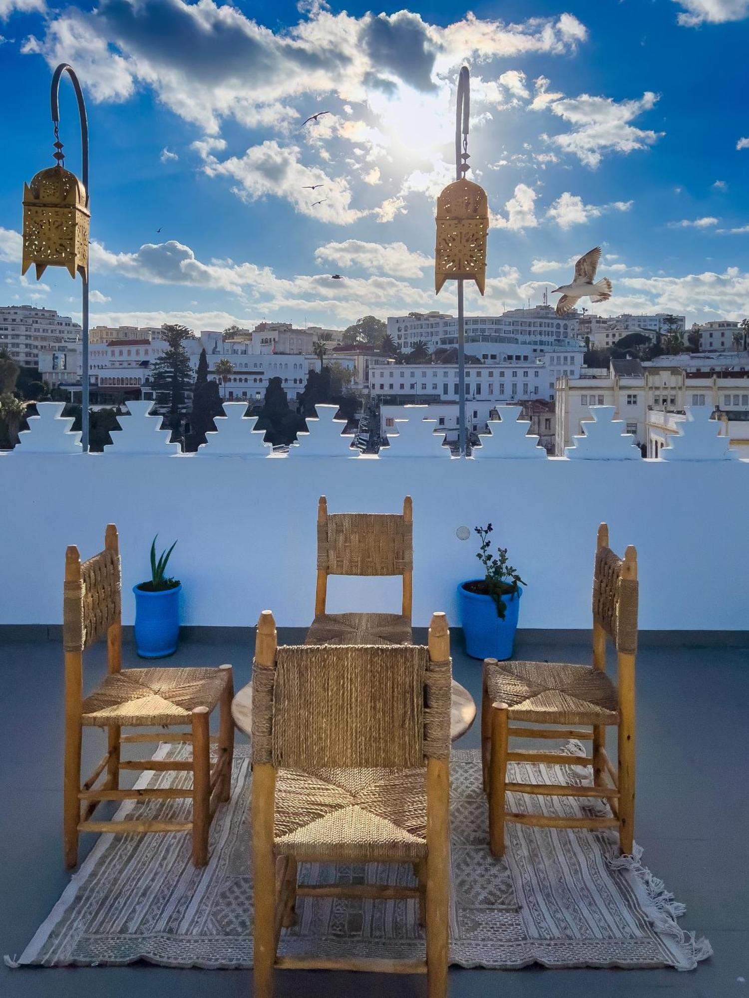Riad Tanja By Chef Moha Tangier Bagian luar foto