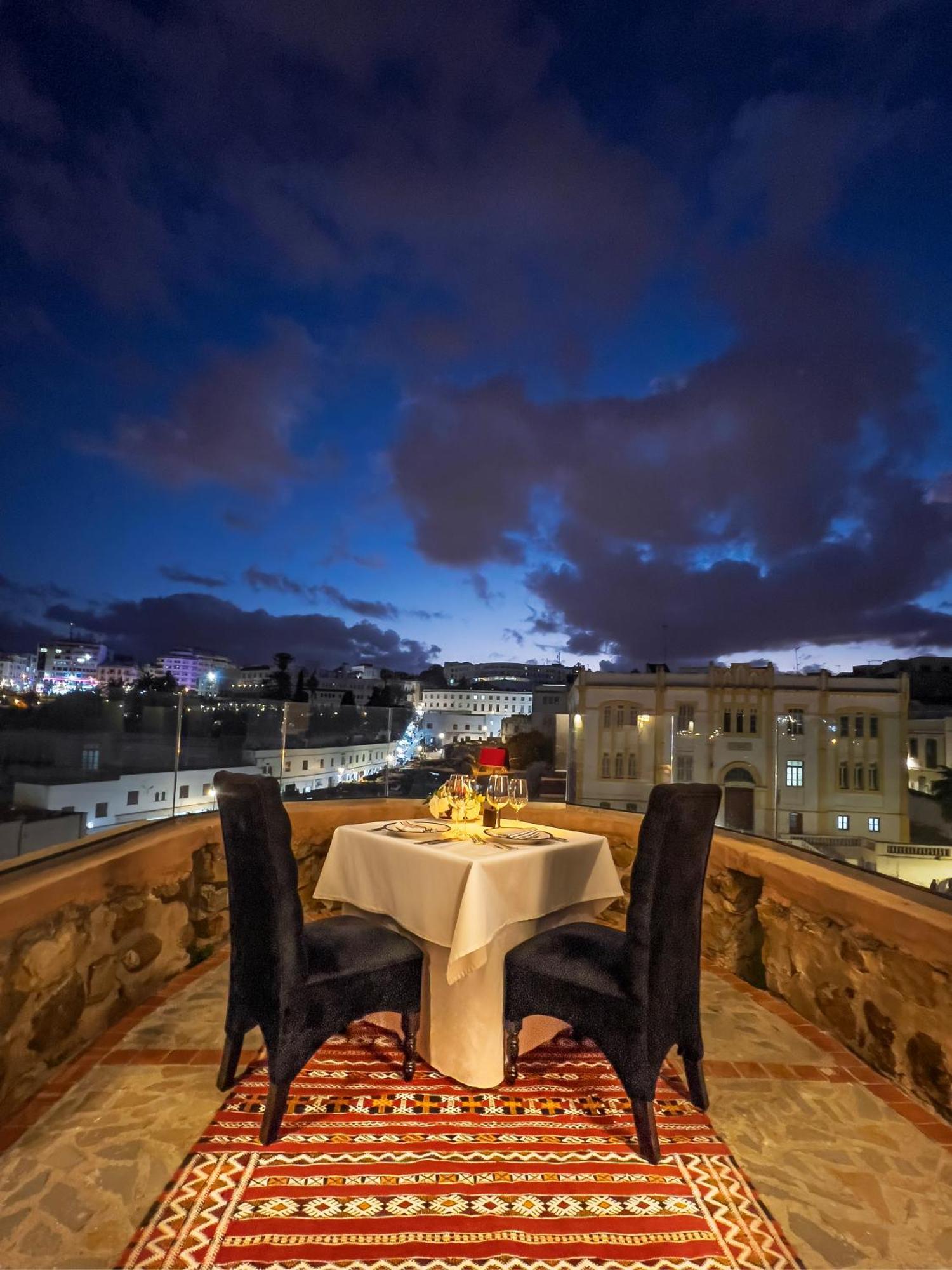 Riad Tanja By Chef Moha Tangier Bagian luar foto