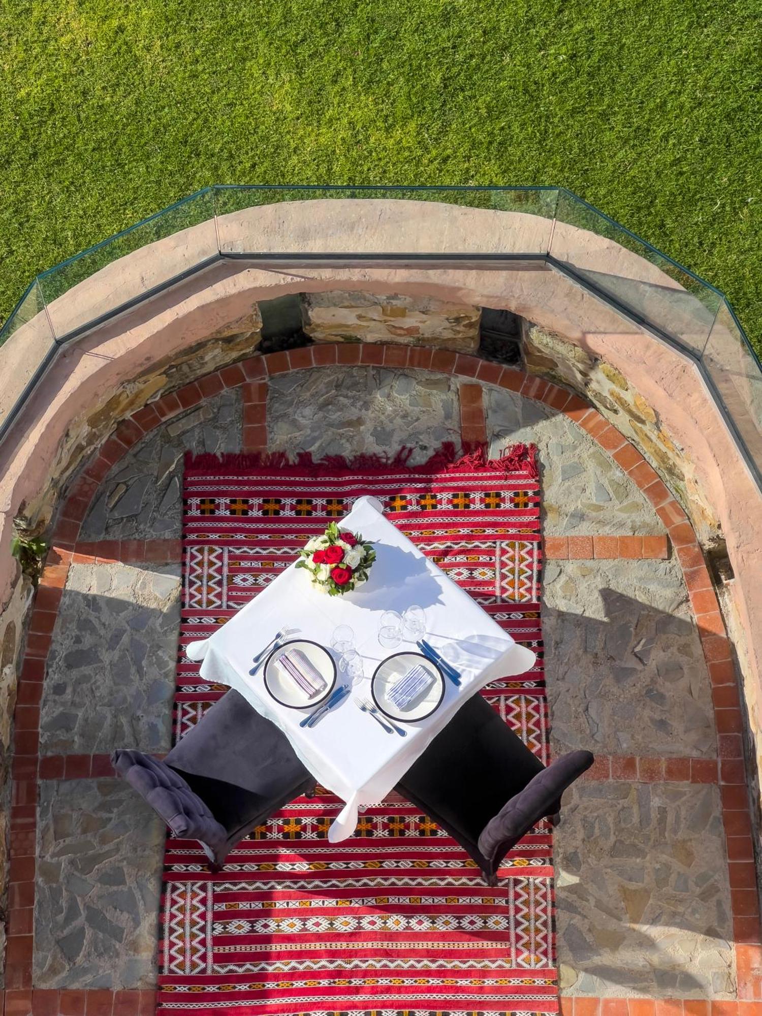 Riad Tanja By Chef Moha Tangier Bagian luar foto