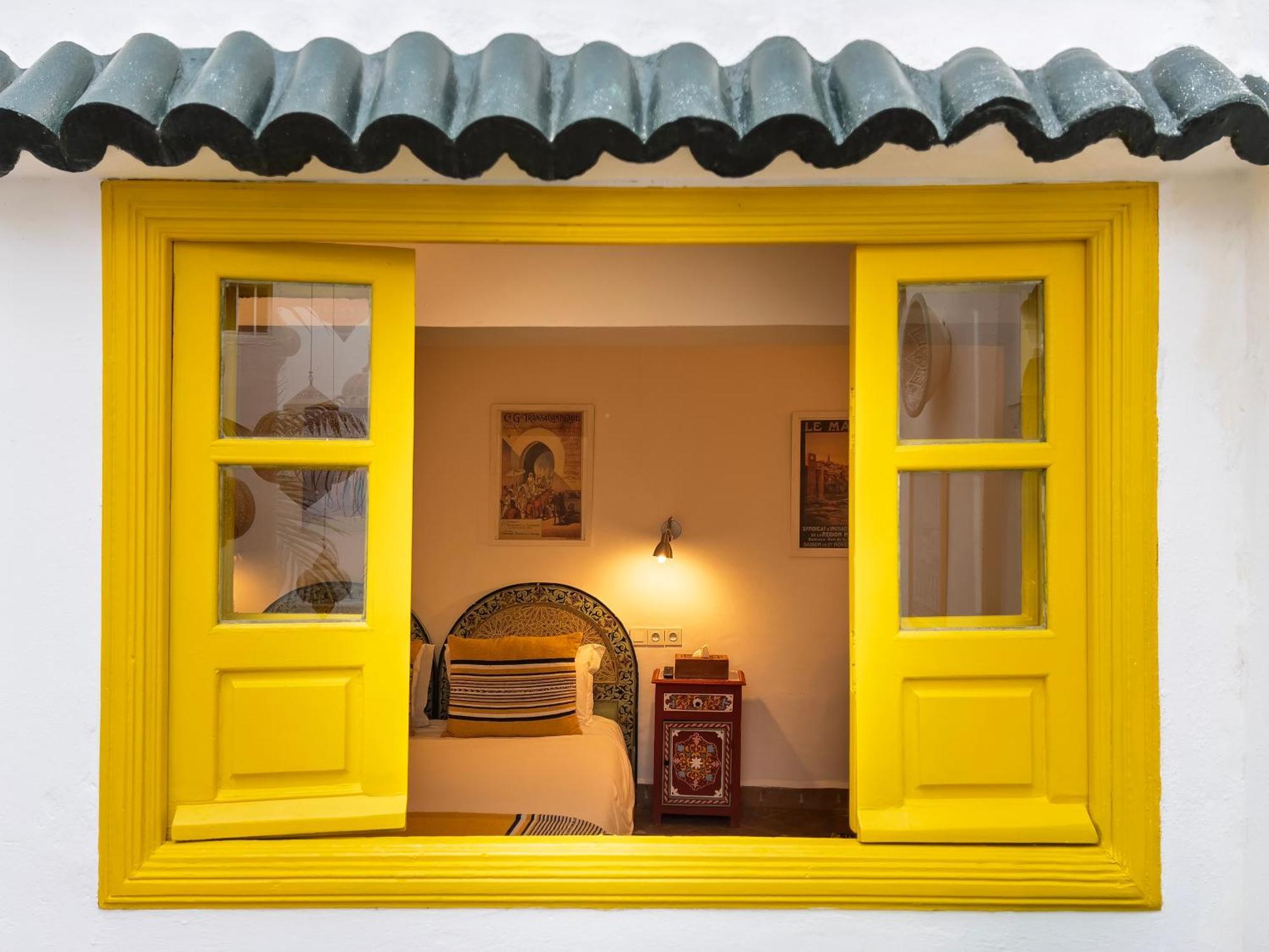 Riad Tanja By Chef Moha Tangier Bagian luar foto